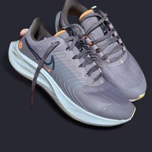 Nike Gray and Orange Low-Top Running Shoes